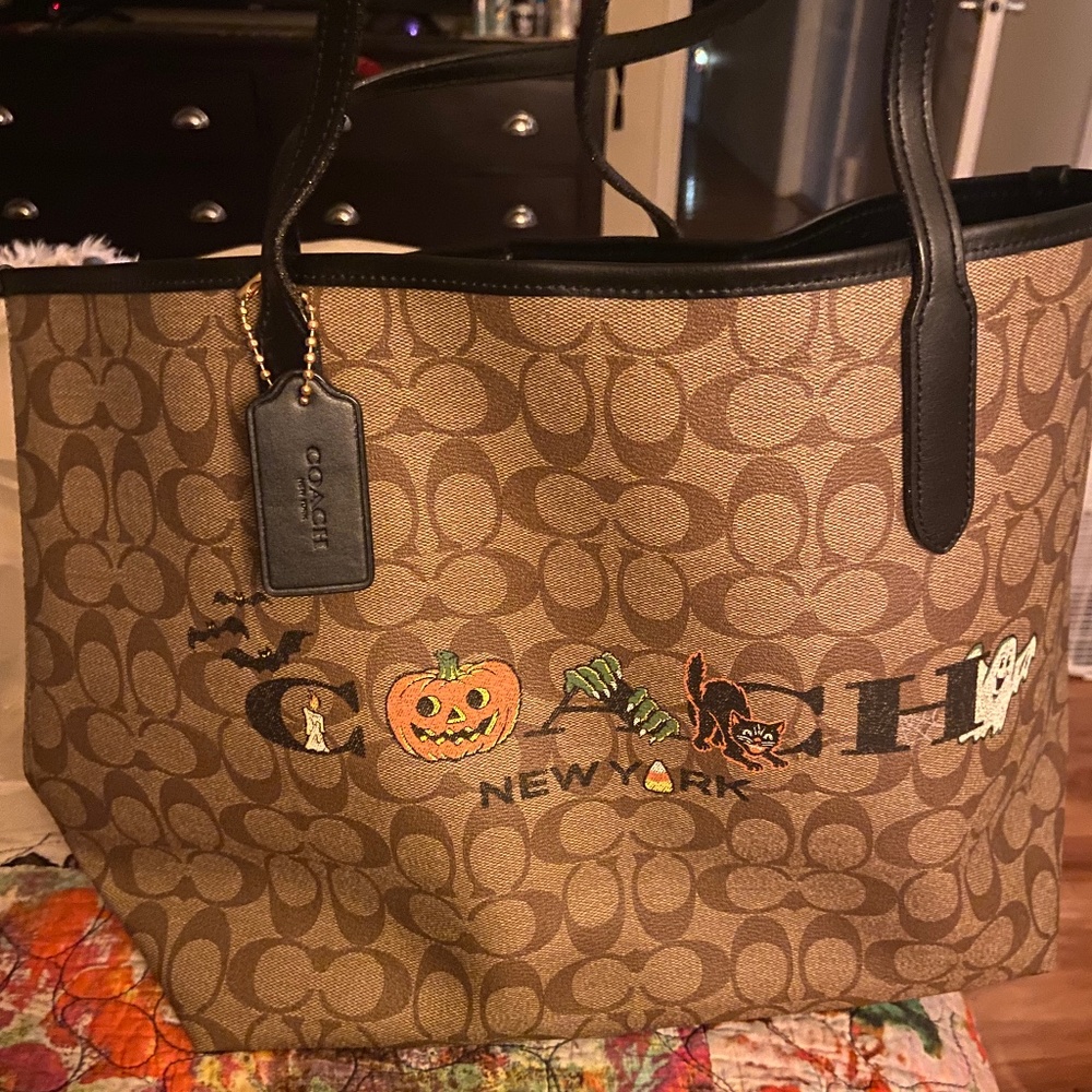 Coach Halloween Tote Gem